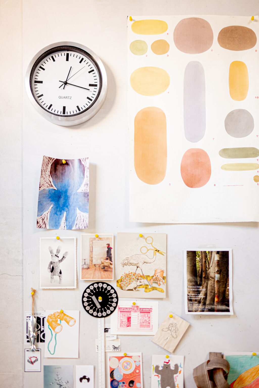 What Is a Mood Board and How to Create One?